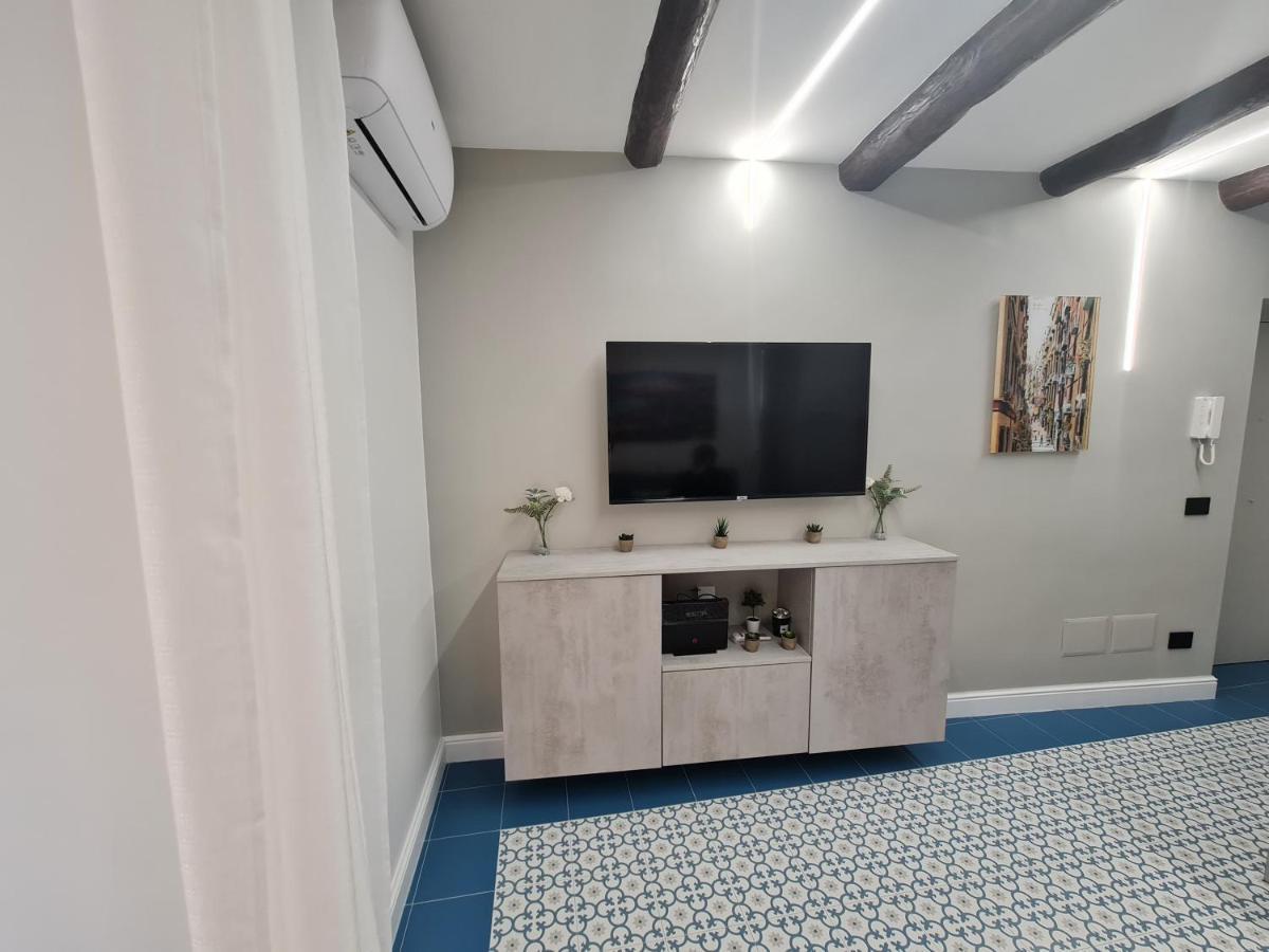 Chiaja Lux House Apartment Naples Exterior photo